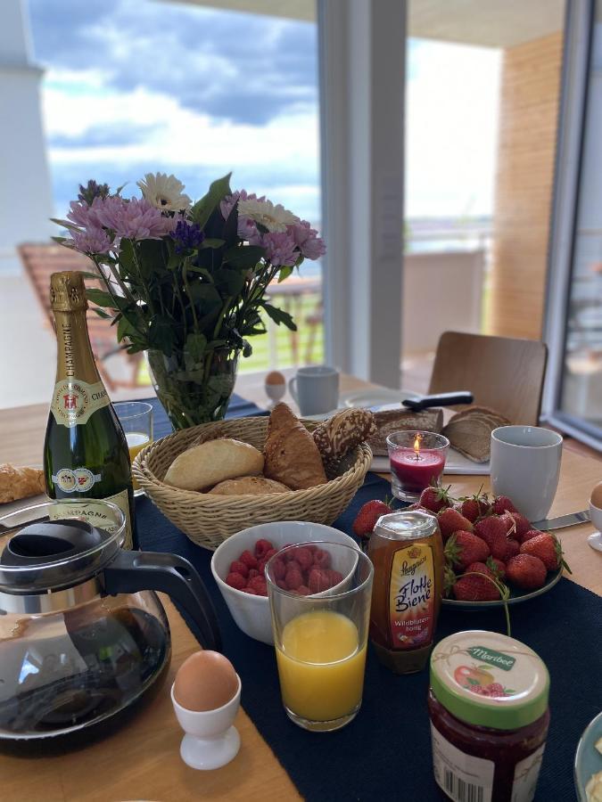 Modernes Apartment Am Hafen Mit Seeblick グロースレッシェン エクステリア 写真