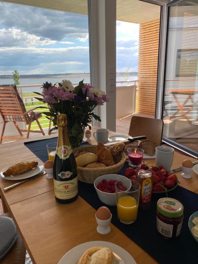 Modernes Apartment Am Hafen Mit Seeblick グロースレッシェン エクステリア 写真