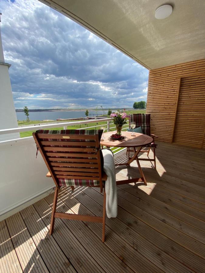 Modernes Apartment Am Hafen Mit Seeblick グロースレッシェン エクステリア 写真